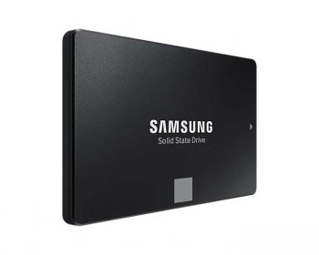 Samsung 1TB 870 EVO SSD hard drive - efficient and reliable choice. Black Samsung 1TB 870 EVO SSD 2.5-inch SATA hard drive photographed at an angle.