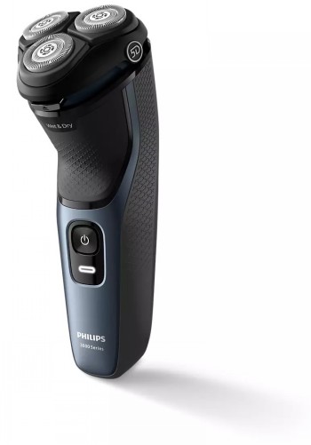Philips Series 3000 shaver, stylish and flexible with 5D shaving heads. Philips Series 3000 shaver, black and blue, ergonomic design, shaving heads that pivot in three directions.