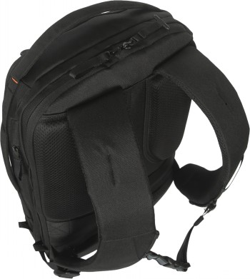 Targus Commuter EcoSmart 16" backpack, black - ergonomic back panel The back of a black Targus Commuter EcoSmart 16-inch backpack, padded shoulder straps, and breathable mesh back panel.