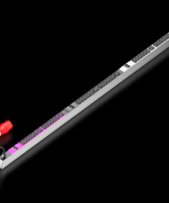 Rittal PDU Basic 32A/3 power distribution unit, silver-gray A long and narrow power distribution unit, silver-gray frame, red plug, black background.